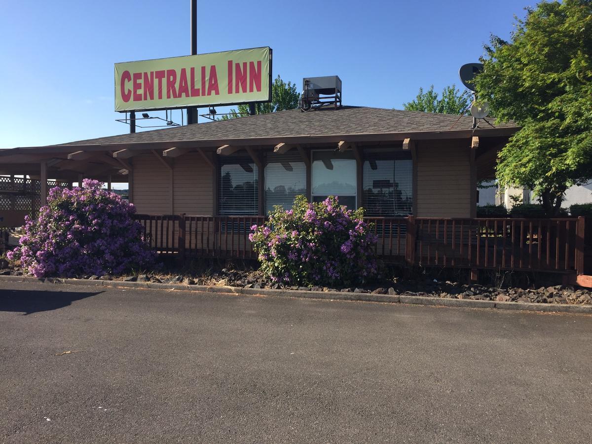 Centralia Inn Ngoại thất bức ảnh